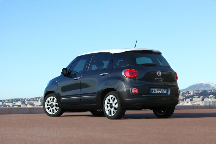  Fiat 500L 1.6 MJT 2013 года  (фото 45 из 47)